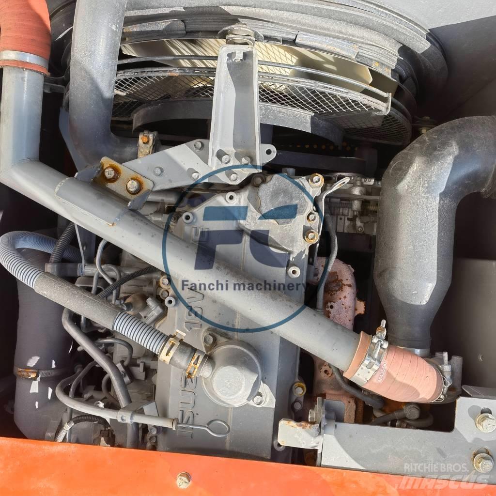 Hitachi ZX 200-3 Gravemaskiner på larvebånd