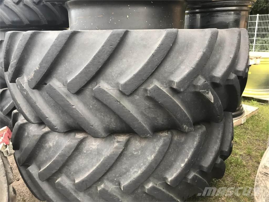Mitas 680/80R42 Hjul, Dæk og Fælge