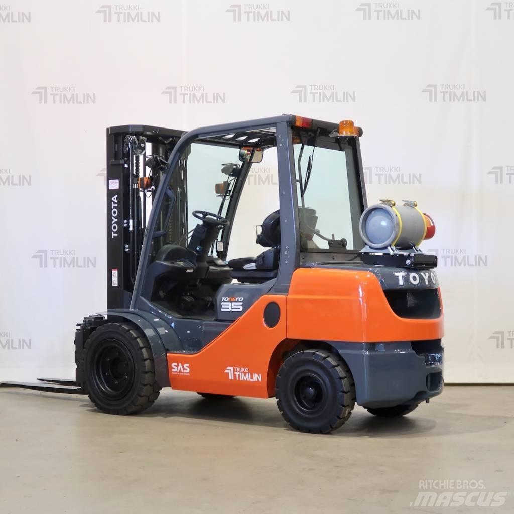 Toyota 02-8FGJF35 LPG gaffeltrucks