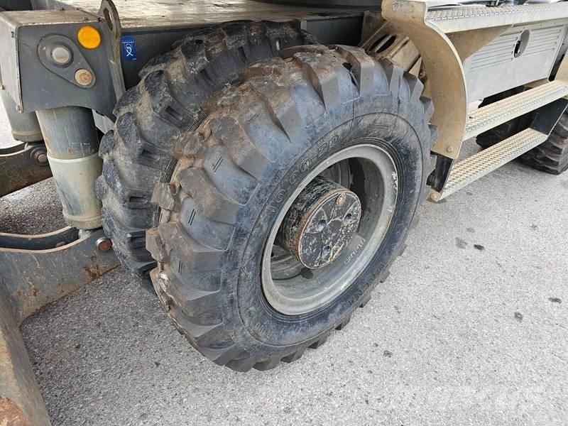 Liebherr A916 Gravemaskiner på hjul