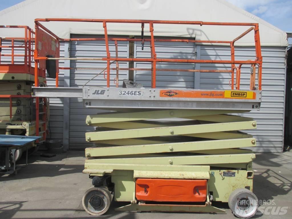 JLG 3246 ES Saxlifte