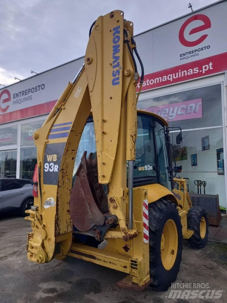 Komatsu WB 93 R Rendegravere