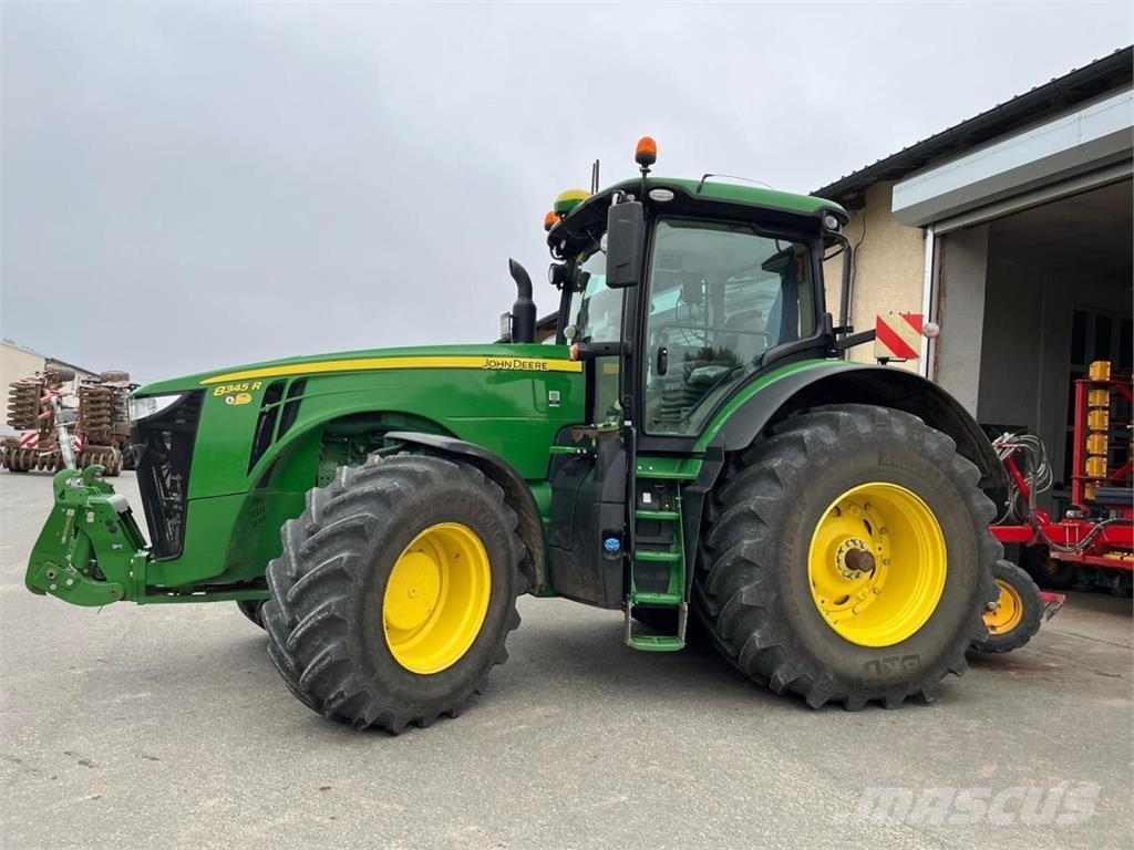 John Deere 8345R Traktorer