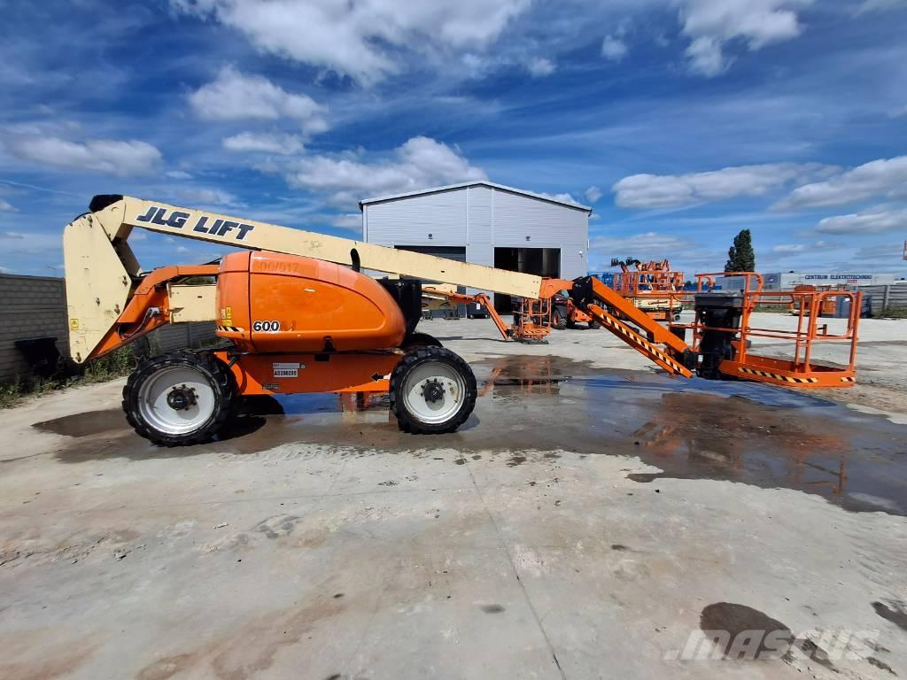 JLG 600AJ Bomlifte med knækarm