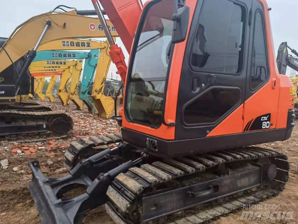 Doosan DX 80 Midi-gravemaskiner 7t - 12t