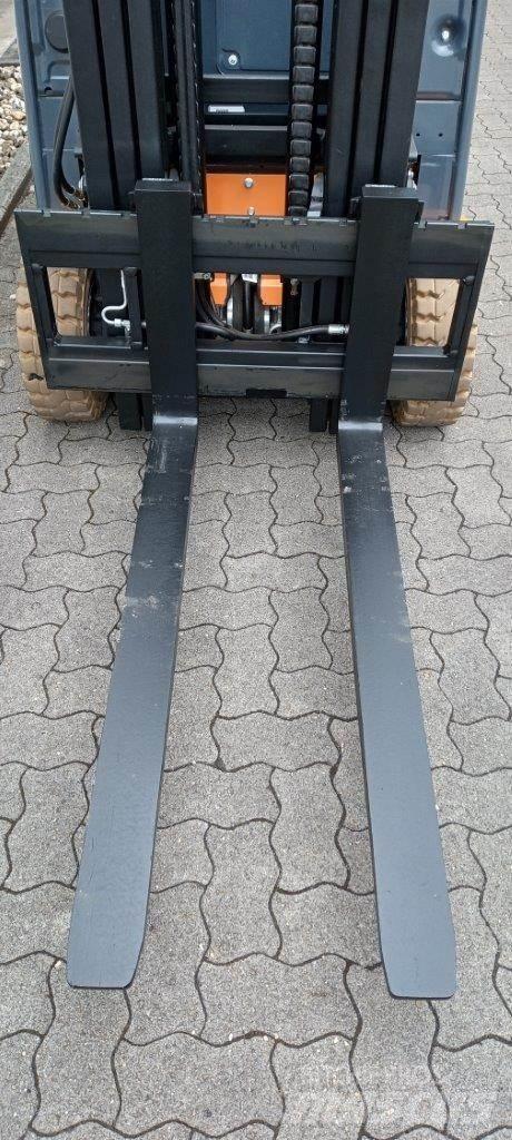 Toyota 8FBM16T El gaffeltrucks