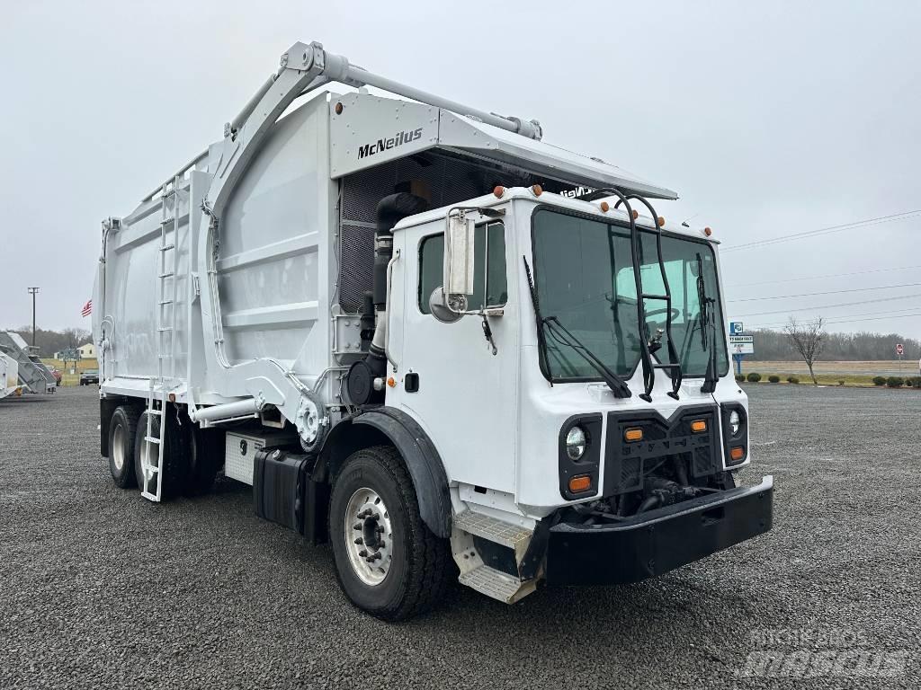 Mack MRU613 Renovationslastbiler