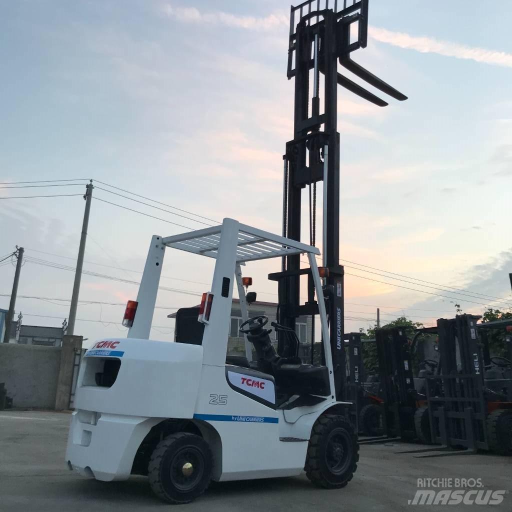 TCM 25 Diesel gaffeltrucks