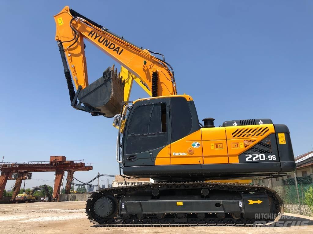 Hyundai R220-9s Gravemaskiner på larvebånd