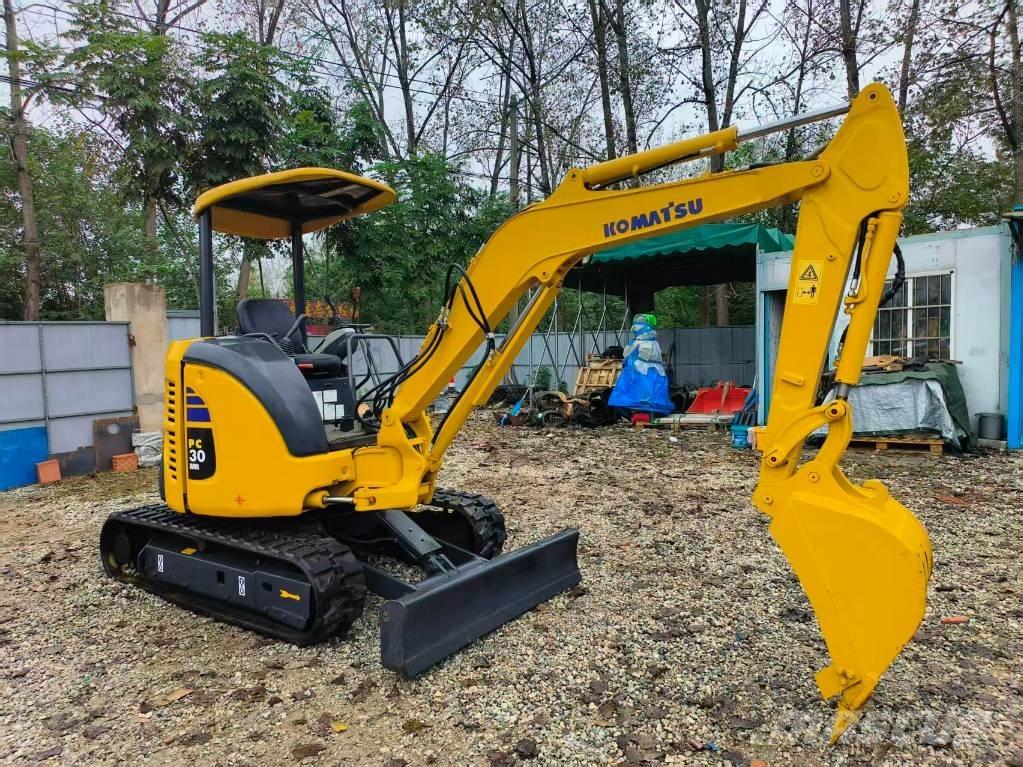 Komatsu PC 30 Minigravemaskiner