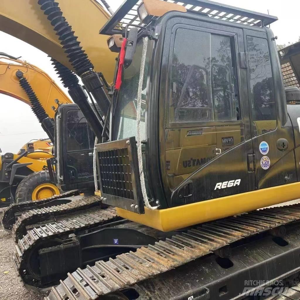 CAT 320 D2 Gravemaskiner på larvebånd