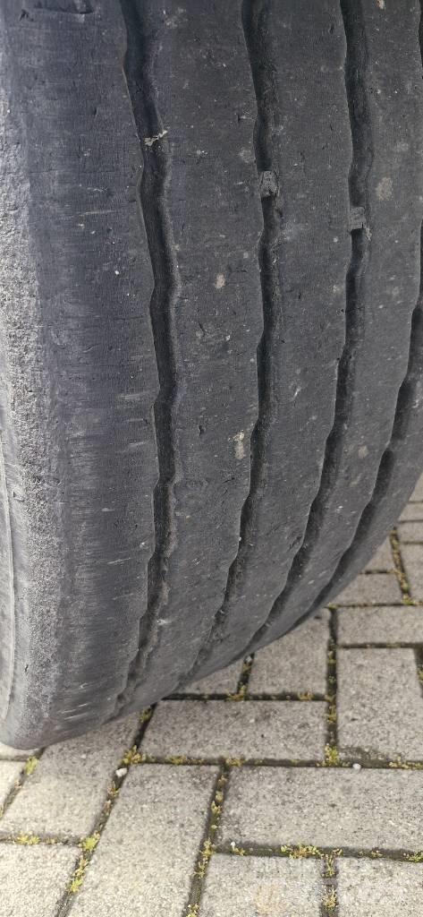 Wielton 50 m3 Semi-trailer med tip