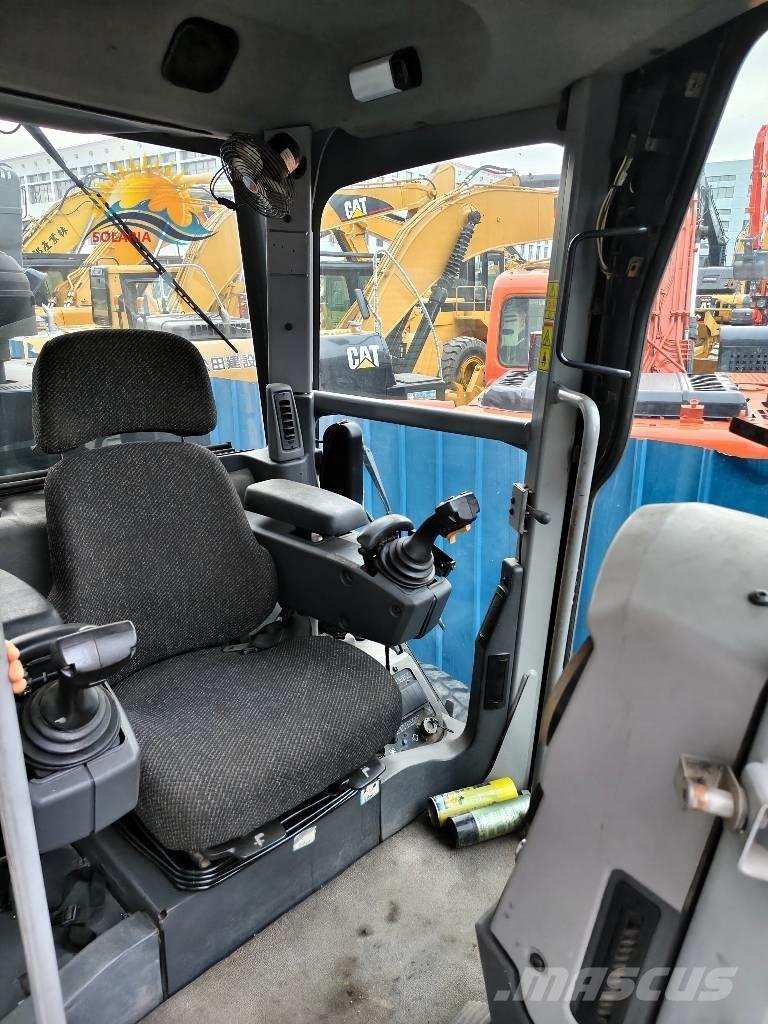 CAT 160 M Vejhøvle / Gradere