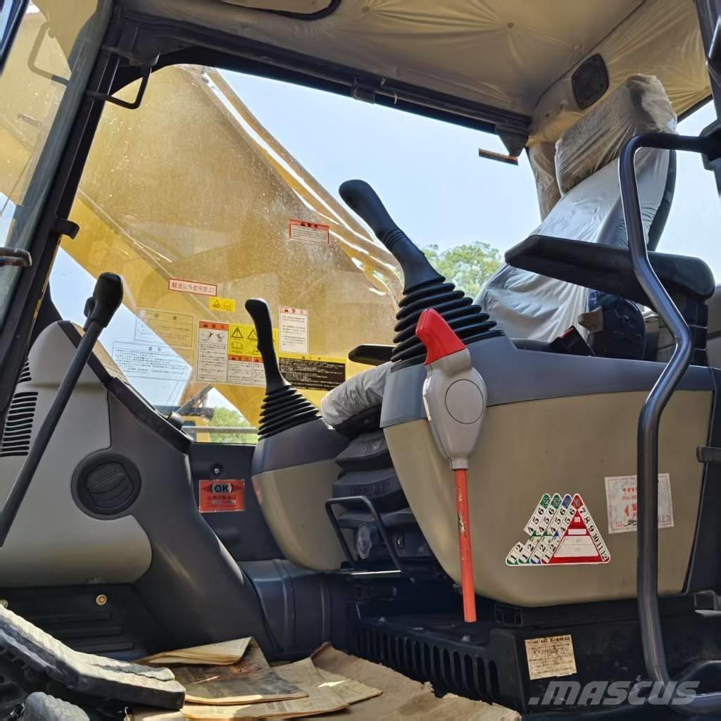 Komatsu PC 350-8 Gravemaskiner på larvebånd