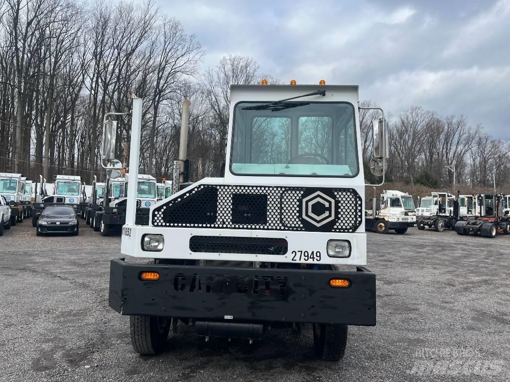 Capacity TJ5000 Terminaltraktorer