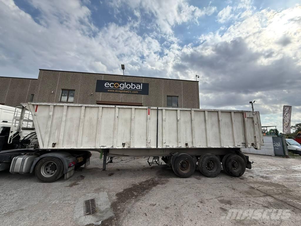Fruehauf 38M Semi-trailer med tip
