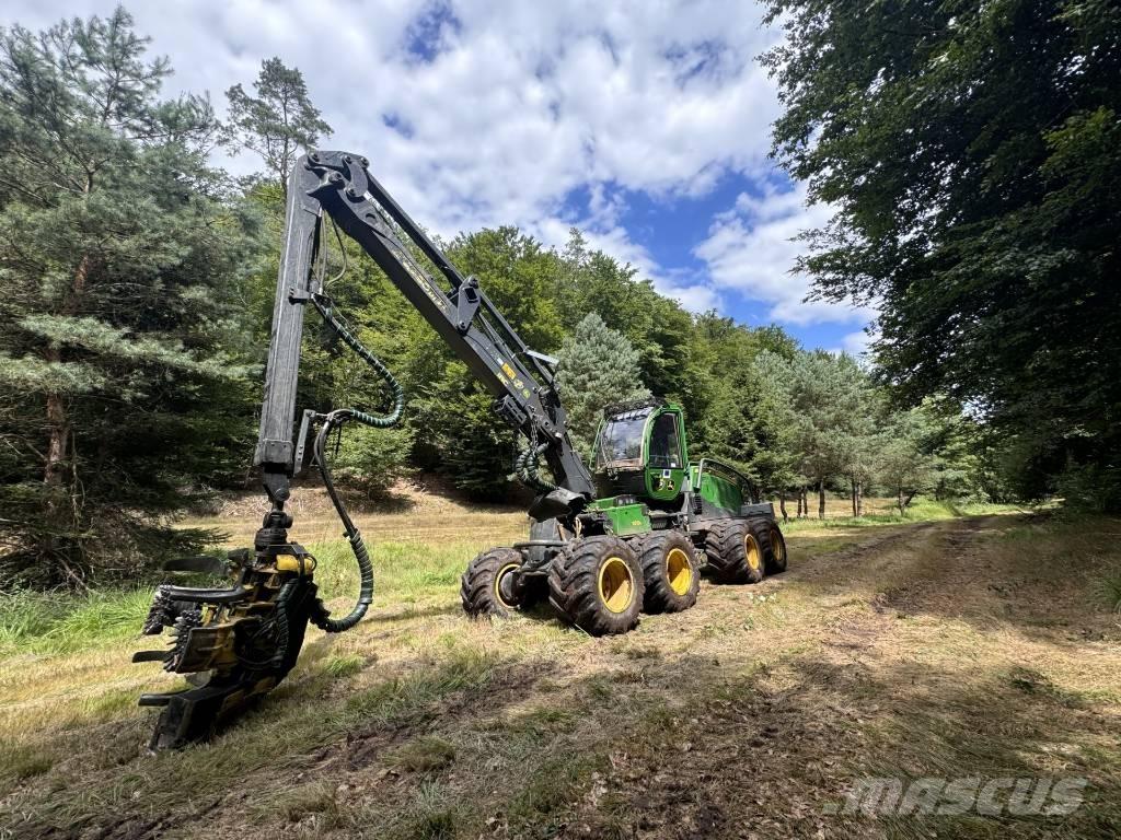 John Deere 11 70 G Skovningsmaskiner