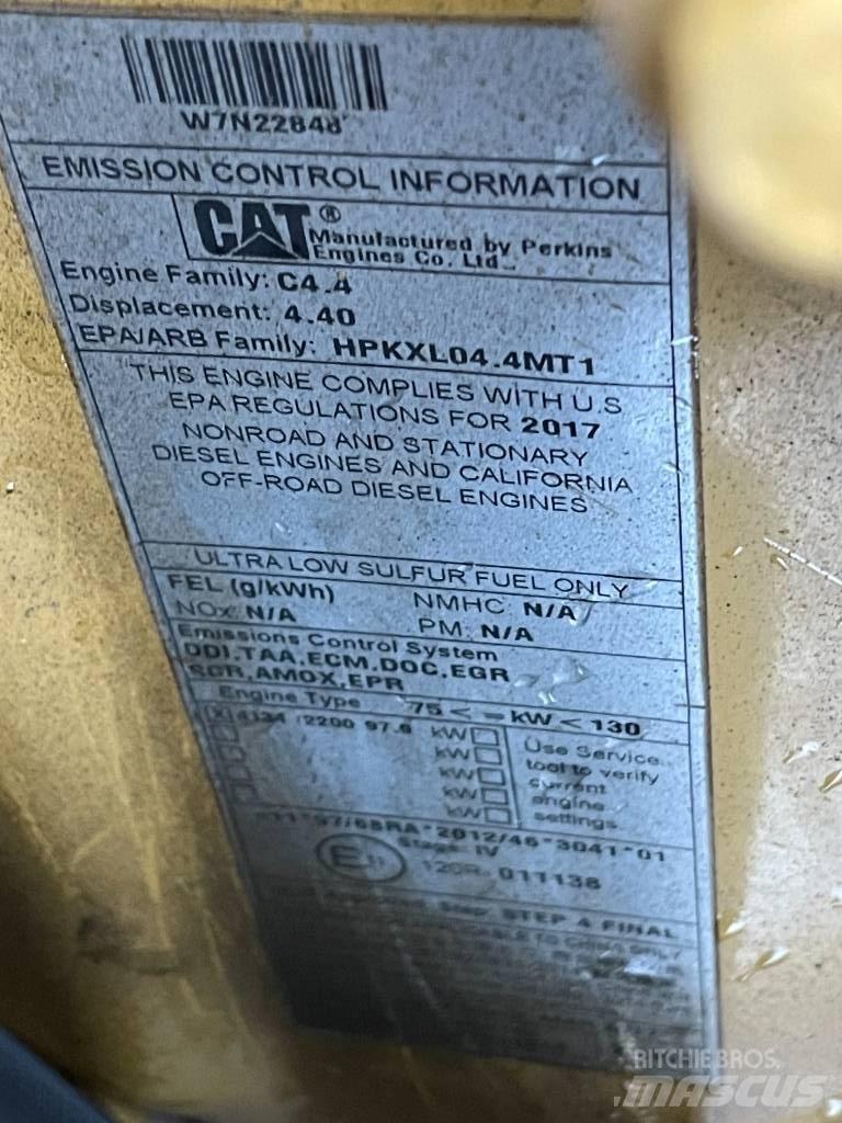 CAT CW34 Tromle med luftdæk