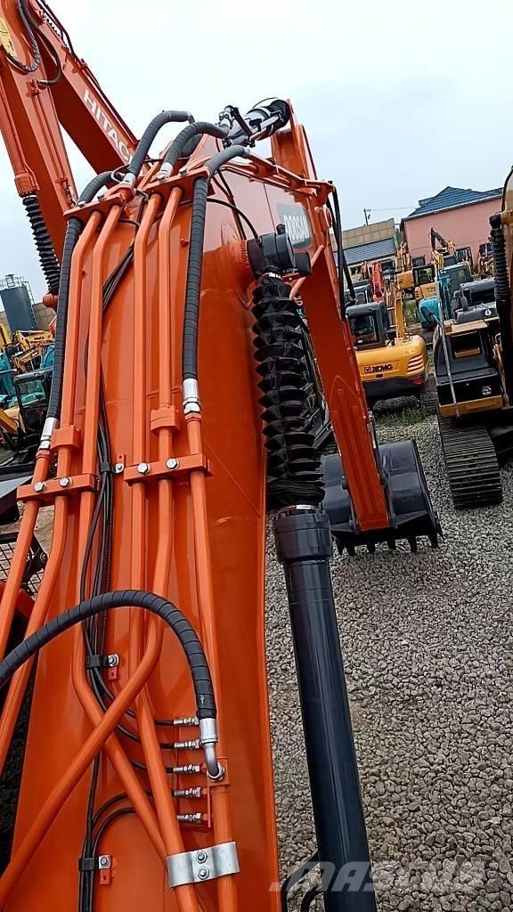 Doosan DX 225 LC Gravemaskiner på larvebånd