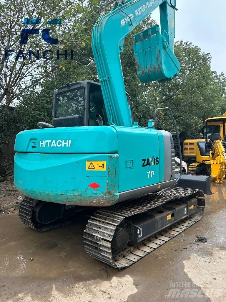 Hitachi ZX 70-3 Gravemaskiner på larvebånd