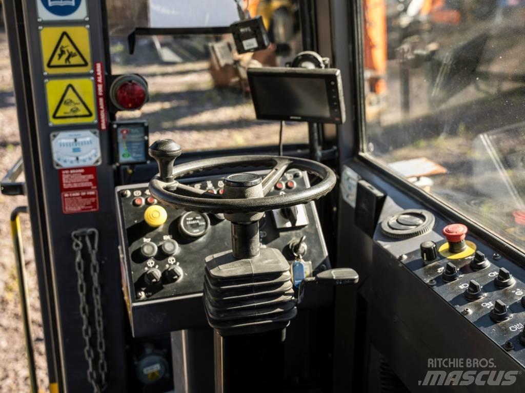 Atlas Copco XE3 C30 Tunnel og underjordisk boringsudstyr