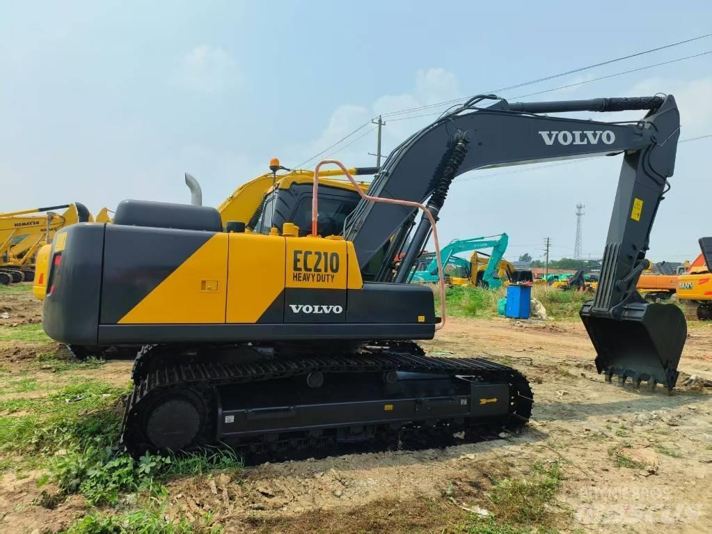 Volvo EC 210 Gravemaskiner på larvebånd