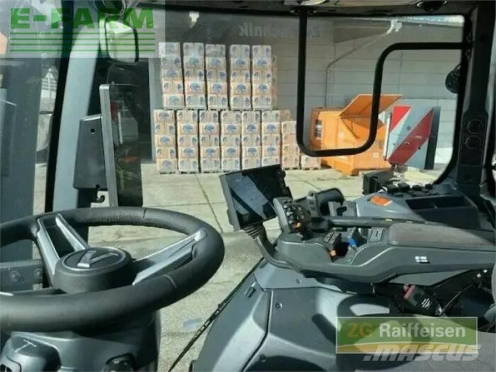 Valtra q245 Traktorer