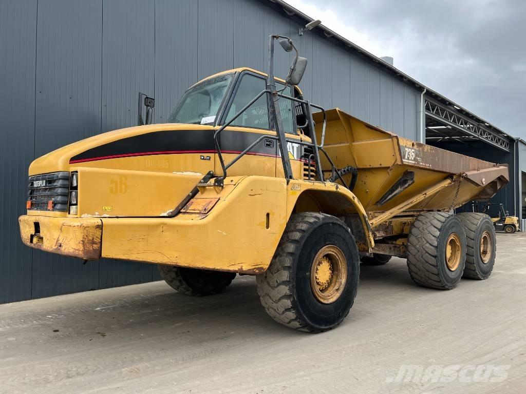 CAT 735 Terrængående lastbiler