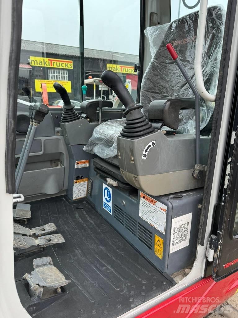 Takeuchi TB228 Minigravemaskiner