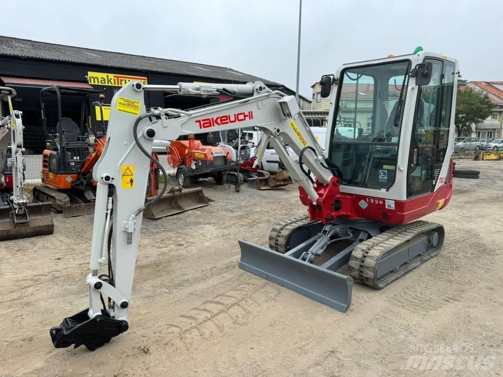 Takeuchi TB228 Minigravemaskiner
