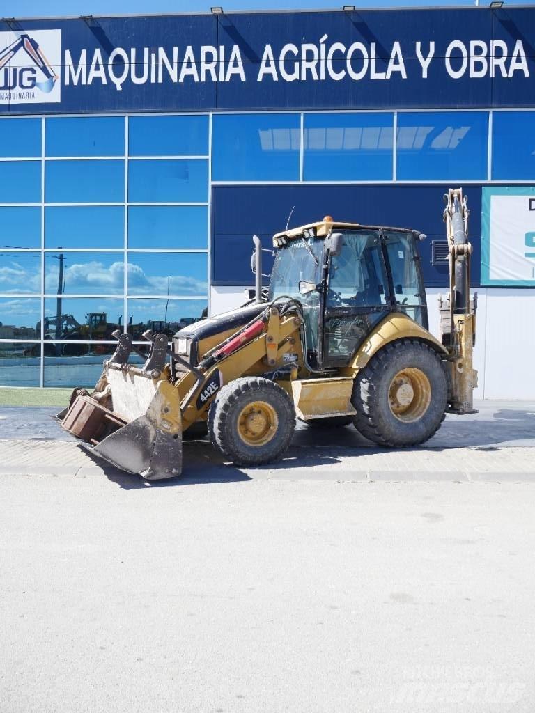 CAT 442 E Rendegravere