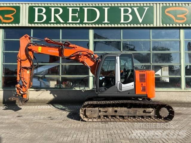 Hitachi ZX 135 US-3 Gravemaskiner på larvebånd