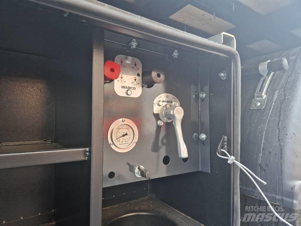 Alim leie pris mnd Semi-trailer med lad/flatbed