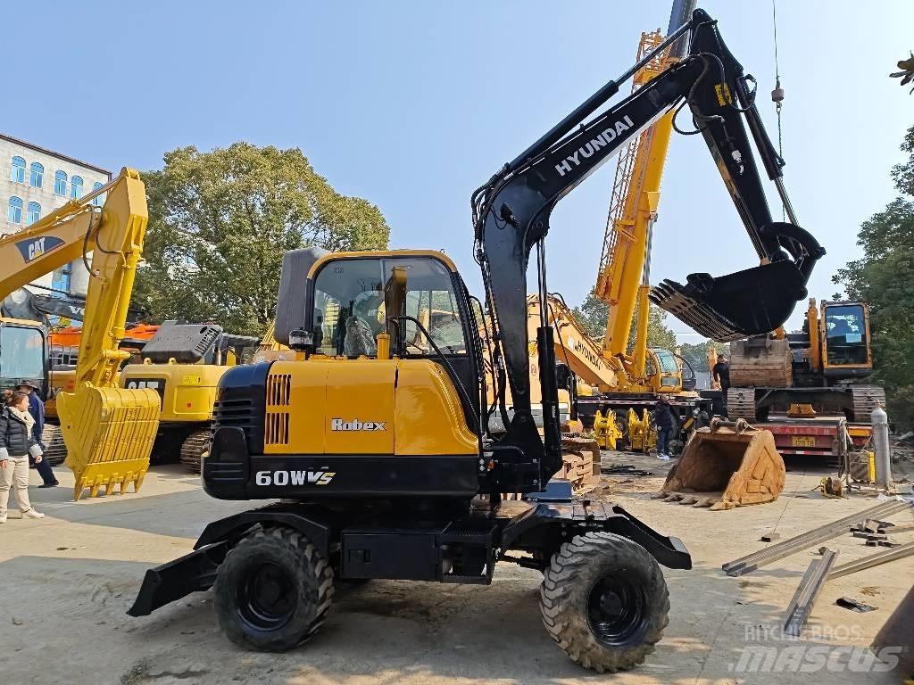 Hyundai 60W-9 Gravemaskiner på hjul