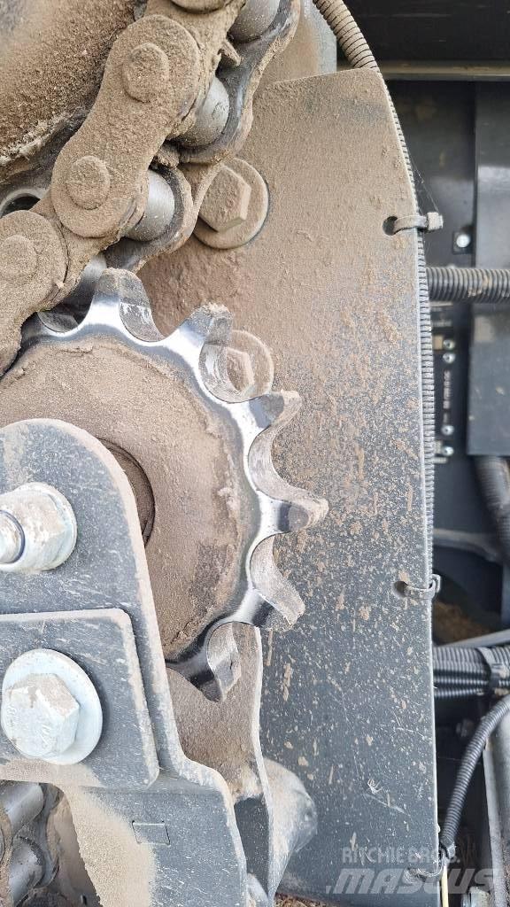 Kuhn SB 1290 iD Pressere til firkantede baller