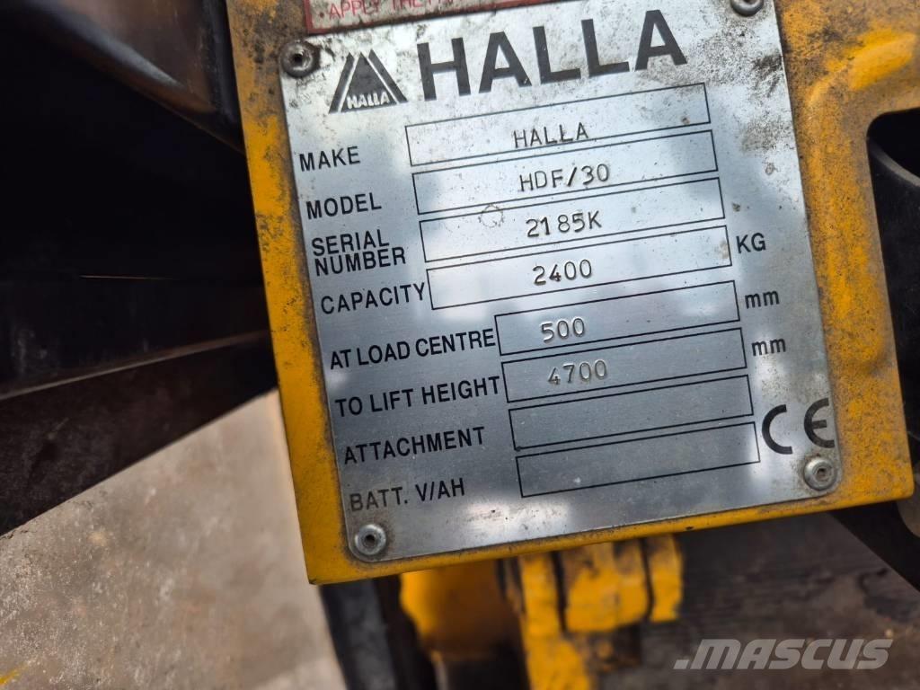 Halla HDF 30 Diesel gaffeltrucks