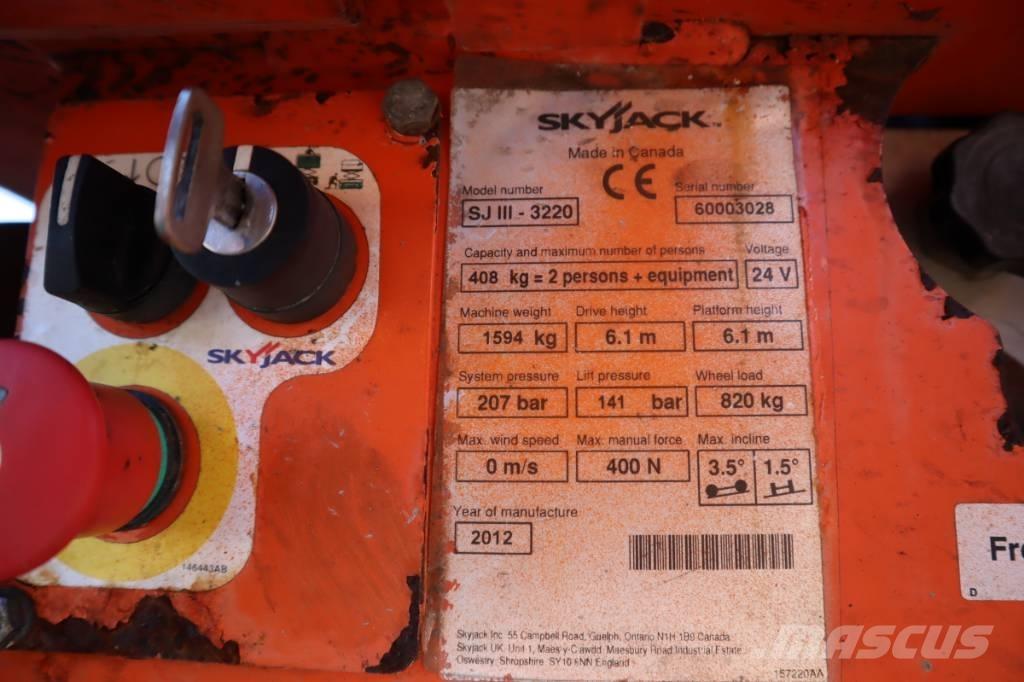 SkyJack SJ III 3220 Saxlifte