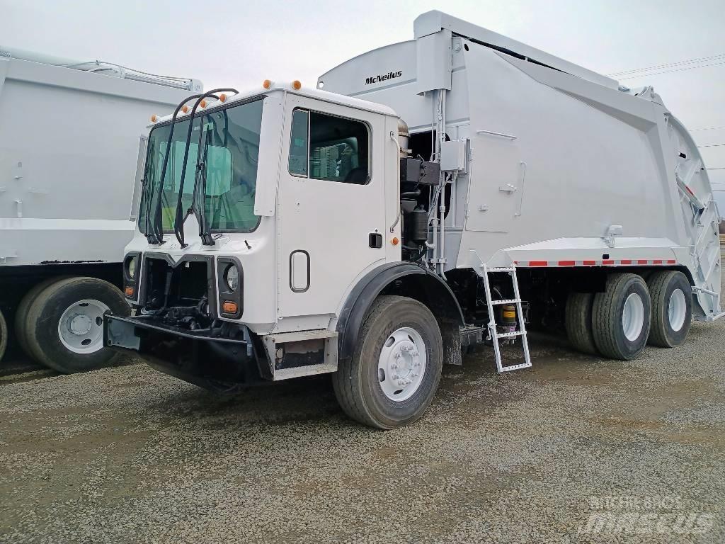 Mack MRU613 Renovationslastbiler