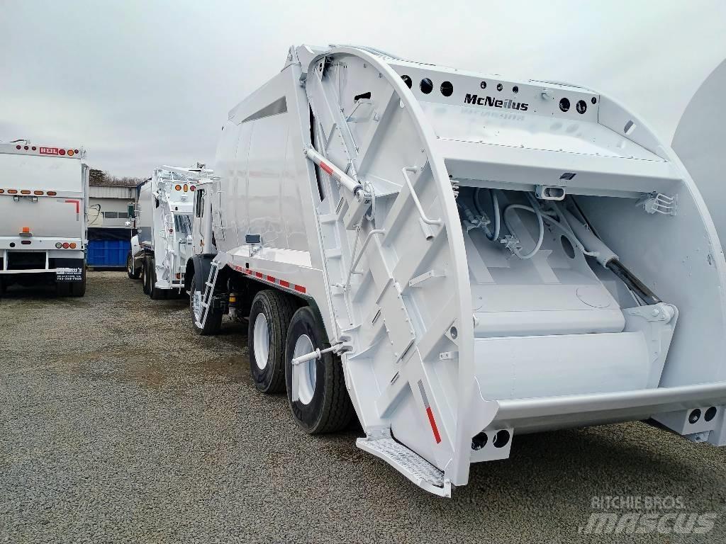 Mack MRU613 Renovationslastbiler