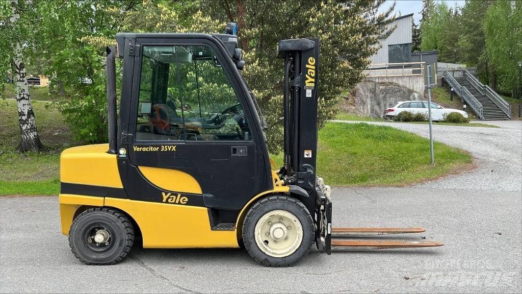 Yale GDP 35 VX Diesel gaffeltrucks