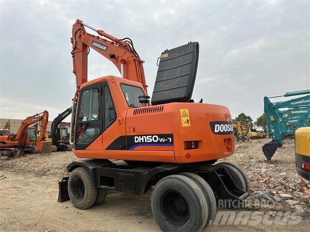 Doosan DH150W Gravemaskiner på hjul