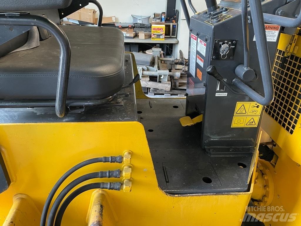 Sakai SW 320-1 Tvilling tromle