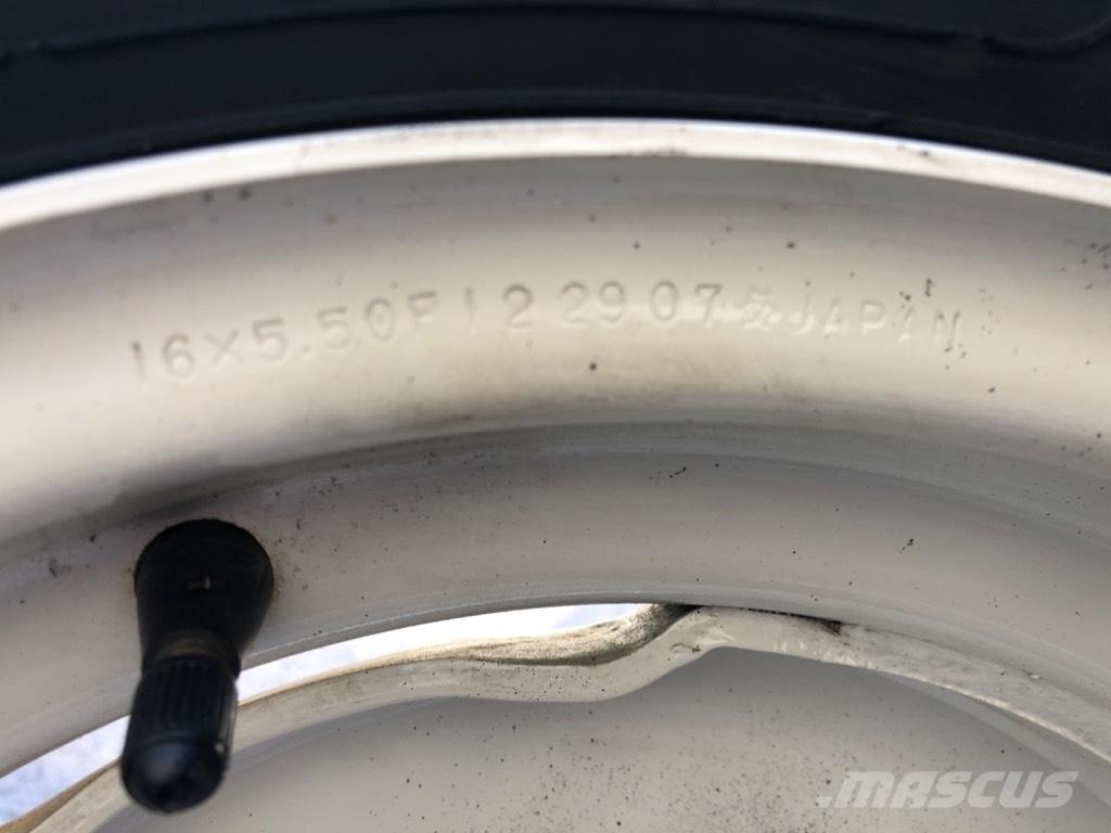 Bridgestone AS 7-16 Kompakte traktorer