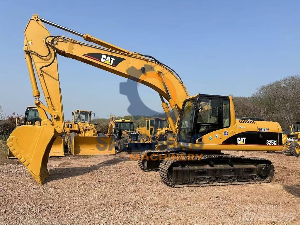 CAT 325 CL Gravemaskiner på larvebånd