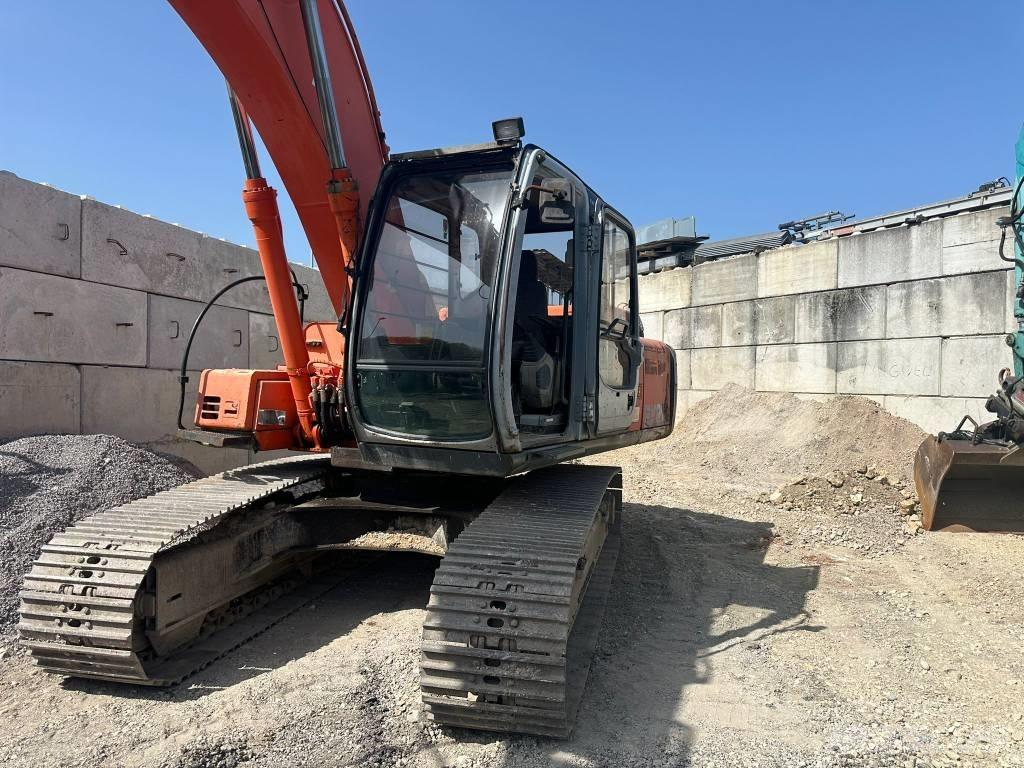 Fiat-Hitachi EX 215 Gravemaskiner på larvebånd