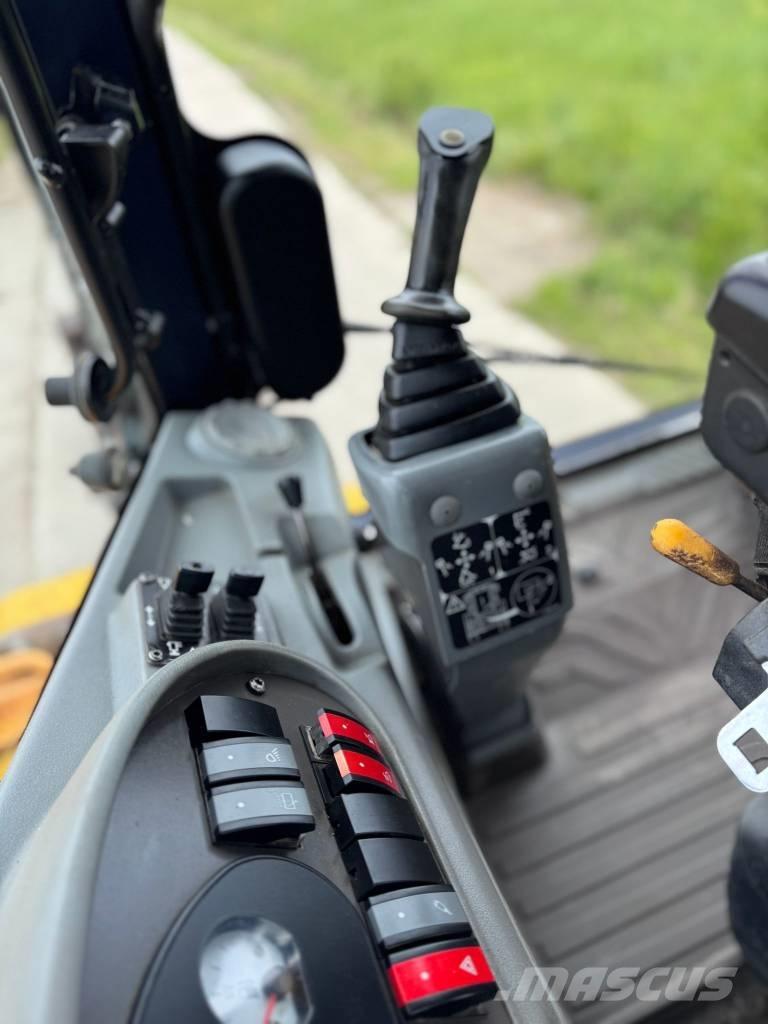 Volvo BL 71, JOYSTICK Rendegravere