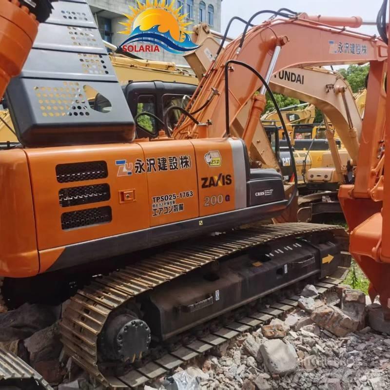 Hitachi ZX 200 Gravemaskiner på larvebånd