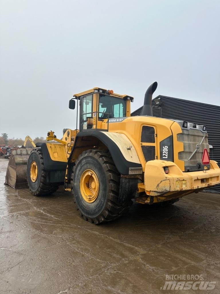 Volvo L 220 G Læssemaskiner på hjul