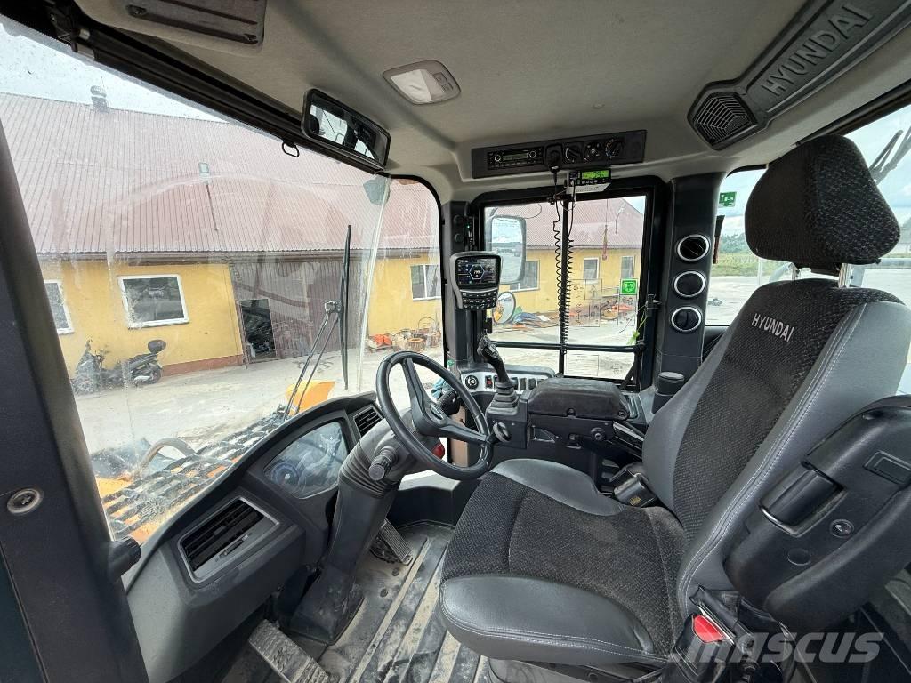 Hyundai HL 960 Læssemaskiner på hjul