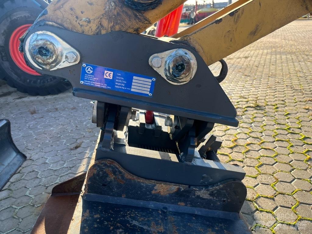 CAT 305.5 E2 Minigravemaskiner